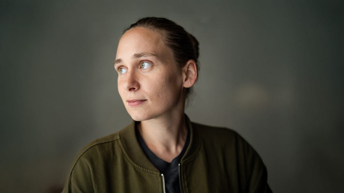 Lucy Apps’ Outstanding Debut Post feature image